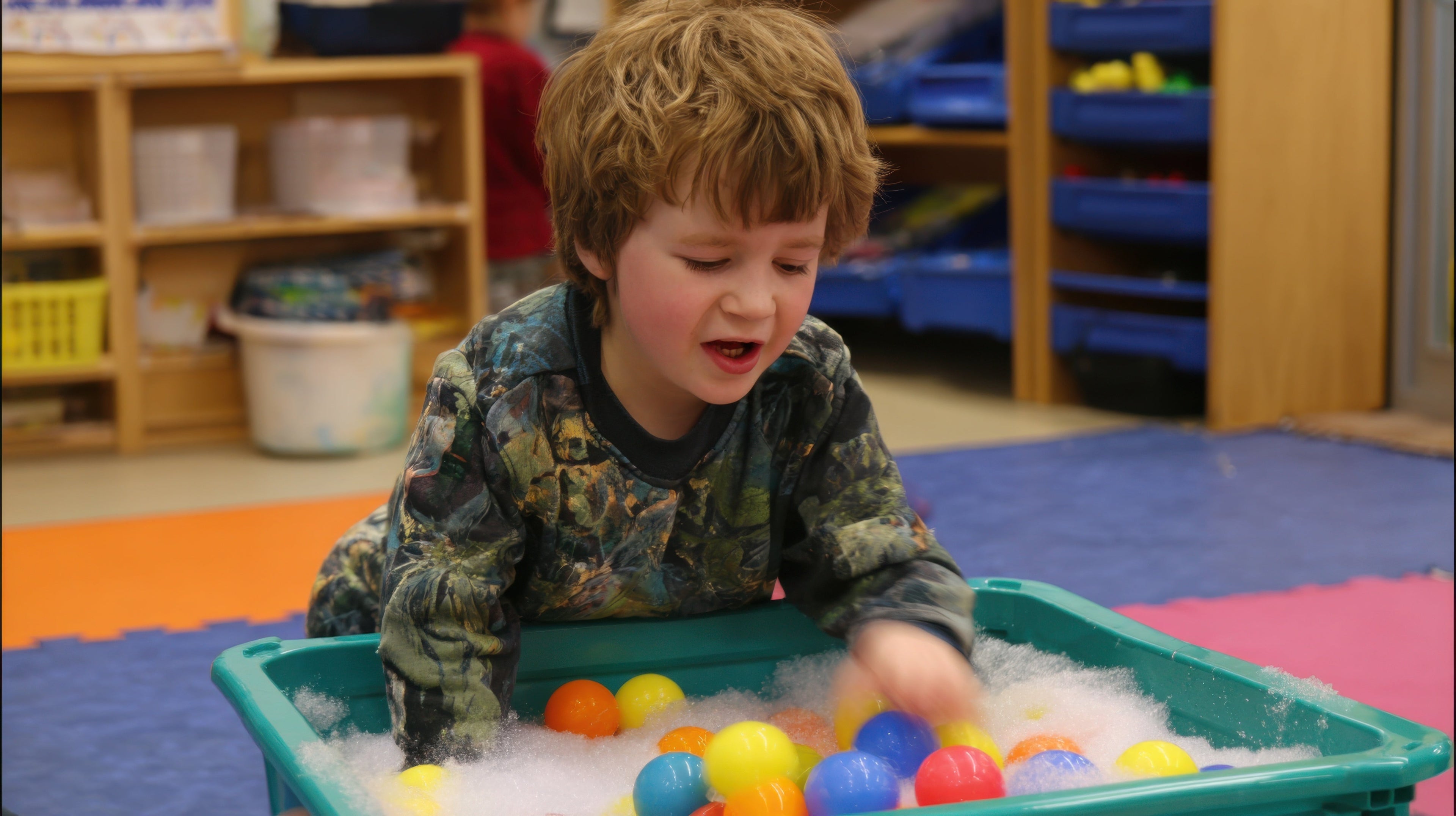 Ellie Bee Bins Classroom Sensory Bin