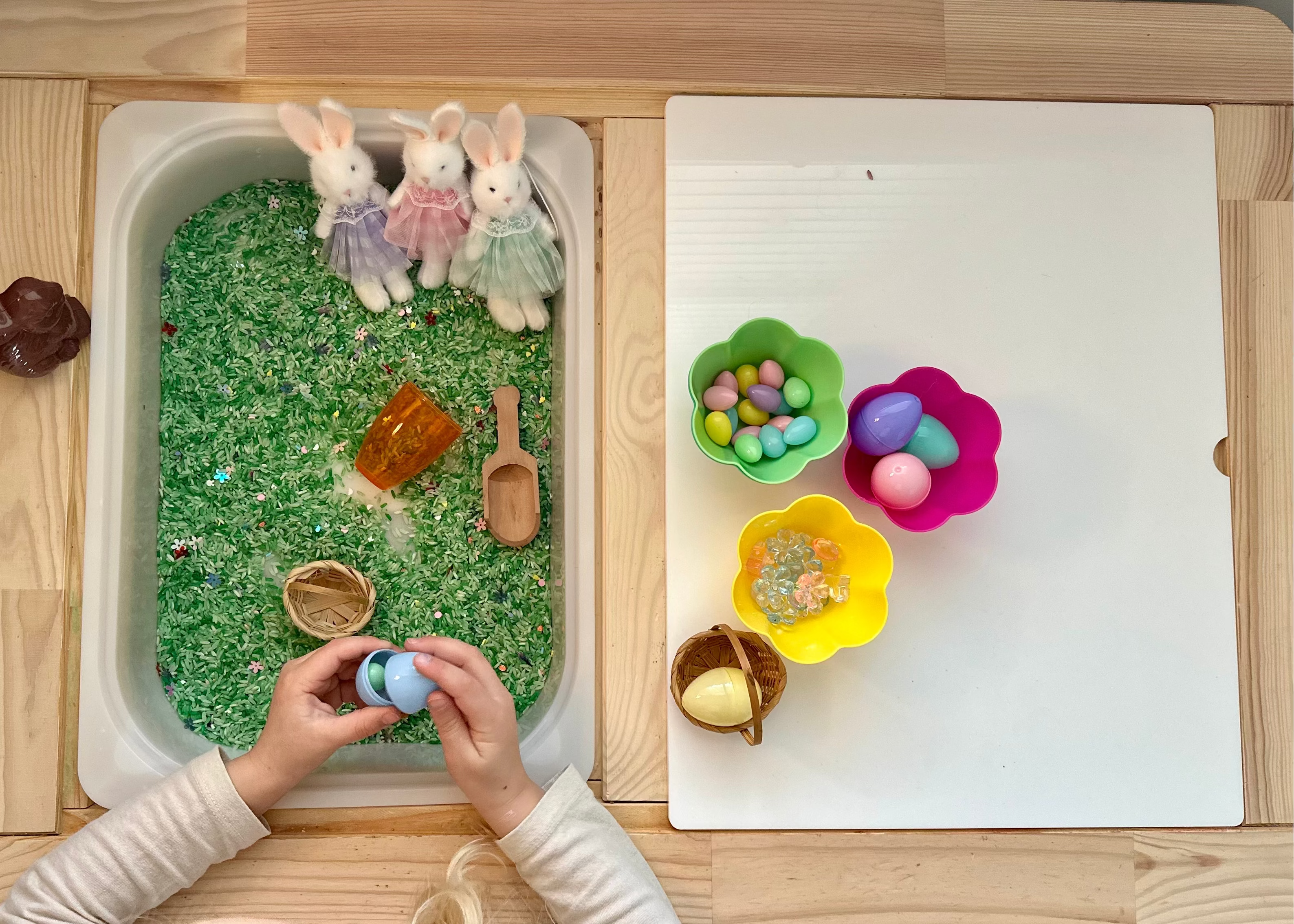 Children's and toddlers easter themed sensory bin